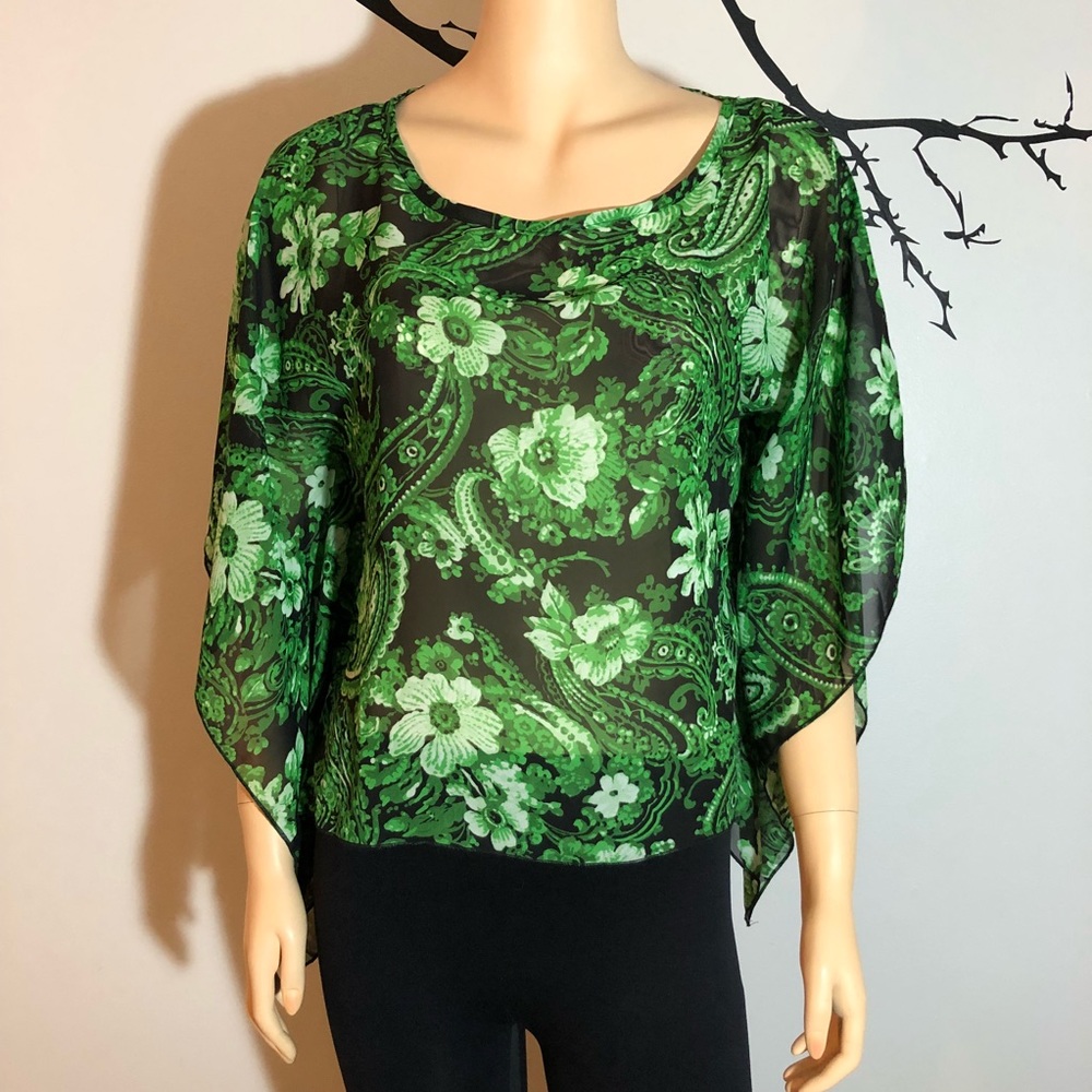 DEREK HEART Sheer Flower Top